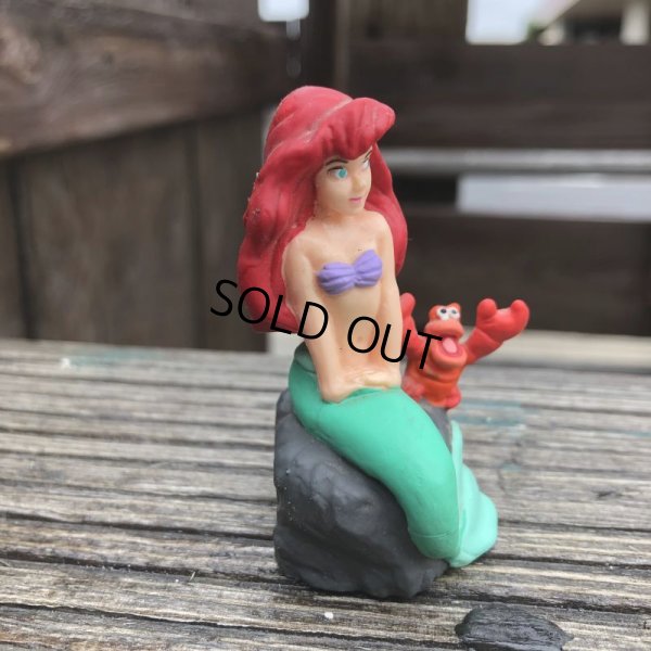 画像2: Vintage Disney The Little Mermaid Ariel & Sebastian PVC Figure (B001)