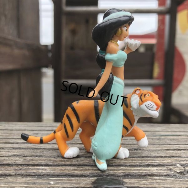 画像2: Vintage Disney Aladdin Jasmine & Rajah PVC Figure (B007)