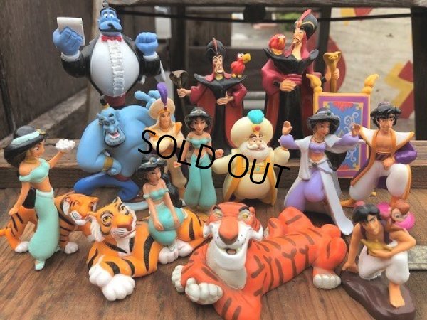 画像4: Vintage Disney Aladdin Sultan PVC Figure (B014)