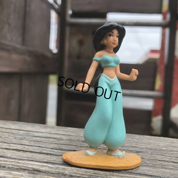 画像1: Vintage Disney Aladdin Jasmine PVC Figure (B009)