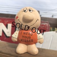 Vintage Russ Berrie Ceramic I NEED YOUR KISSES (B090)