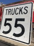 画像2: Vintage Road Sign TRUCKS 55  (B232)  (2)