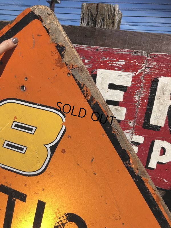 画像4: Vintage Road Sign CAUTION (B246)