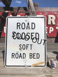 Vintage Road Sign ROAD CLOSED... (B220) 