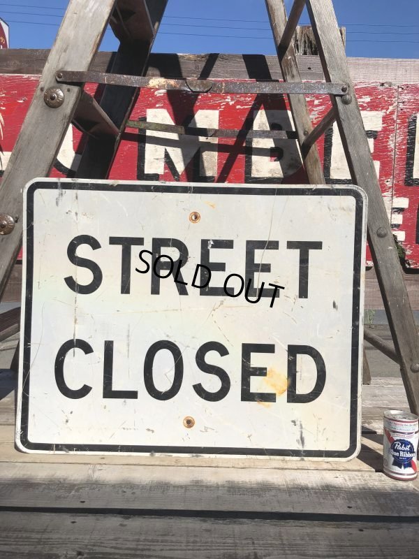 画像1: Vintage Road Sign STREET CLOSED (B227) 