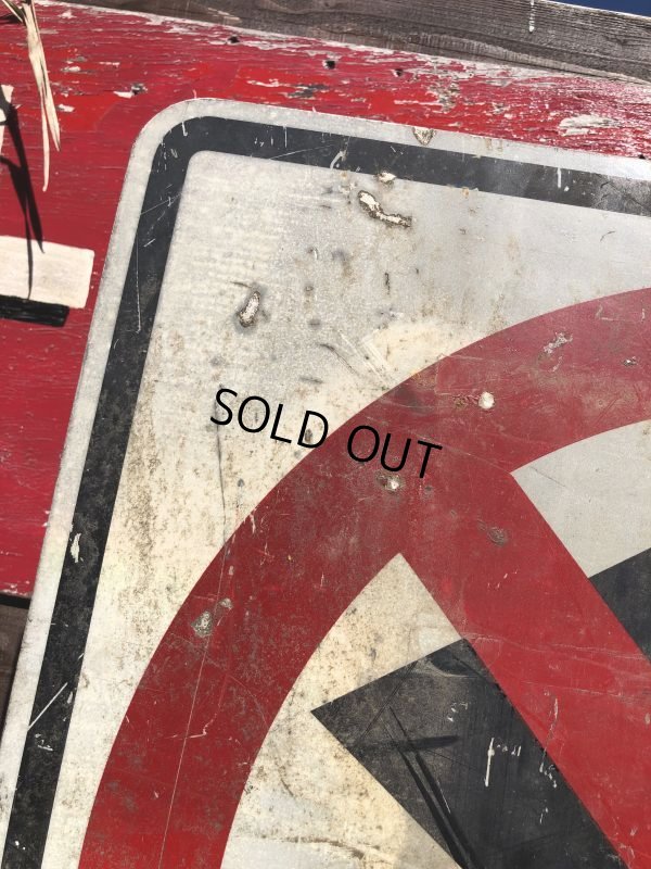 画像5: Vintage Road Sign No Left Turn (B233) 