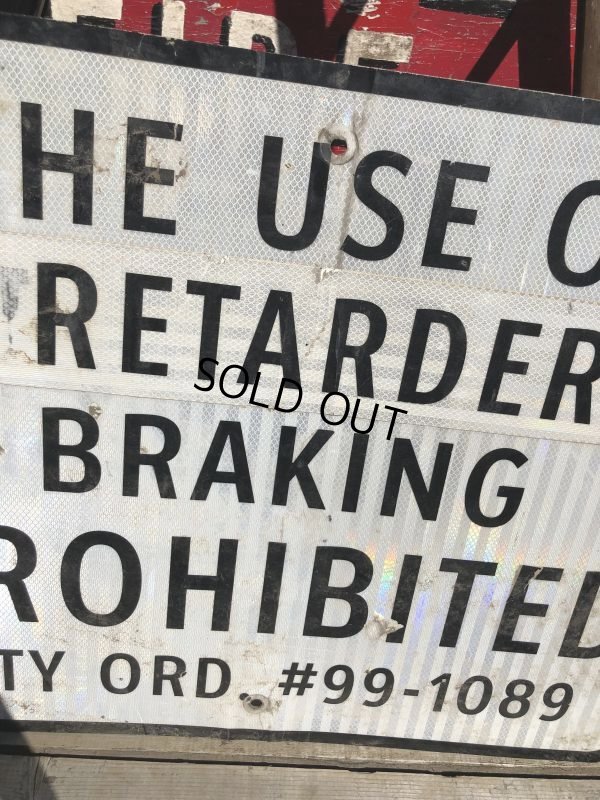 画像4: Vintage Road Sign THE USE OF... (B226) 