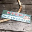 画像4: Vintage Sign KEEP OFF THE GRASS (B283)