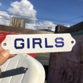 Vintage Sign GIRLS (B275)