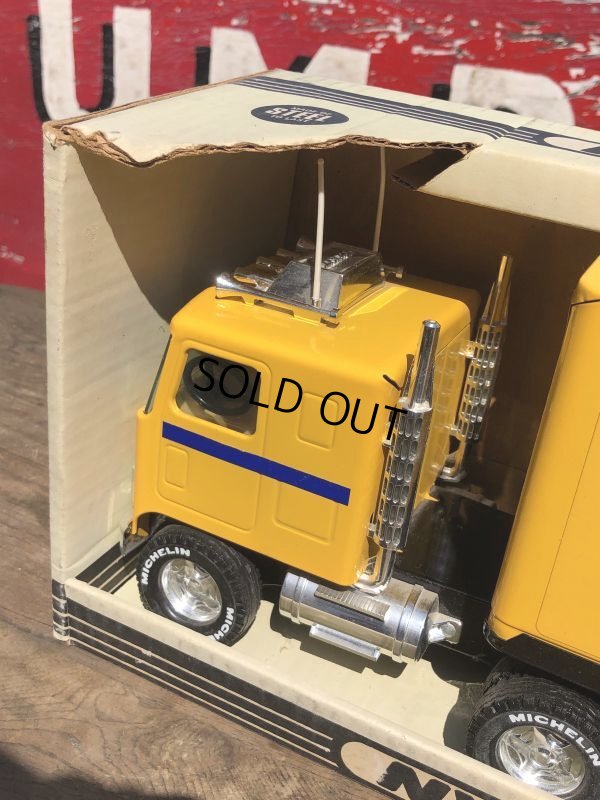 画像3: Vintage Nylint MICHELIN GMC Truck w/box (B287)