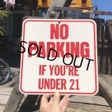 70s Vintage Cardboard Sign NO PARKING (B299)