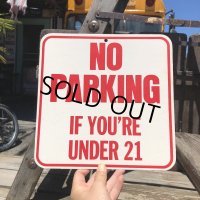 70s Vintage Cardboard Sign NO PARKING (B299)
