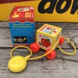 画像2: 70s Vintage Fisher Price Toys Peek-a-boo Block #760 (B354) (2)