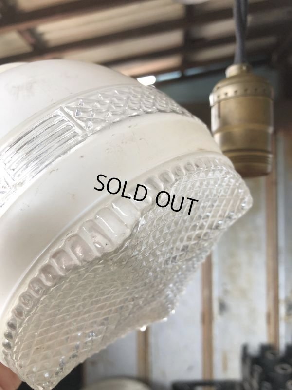 画像4: Vintage U.S.A White Milk Glass Lamp Shade Globe (B375)