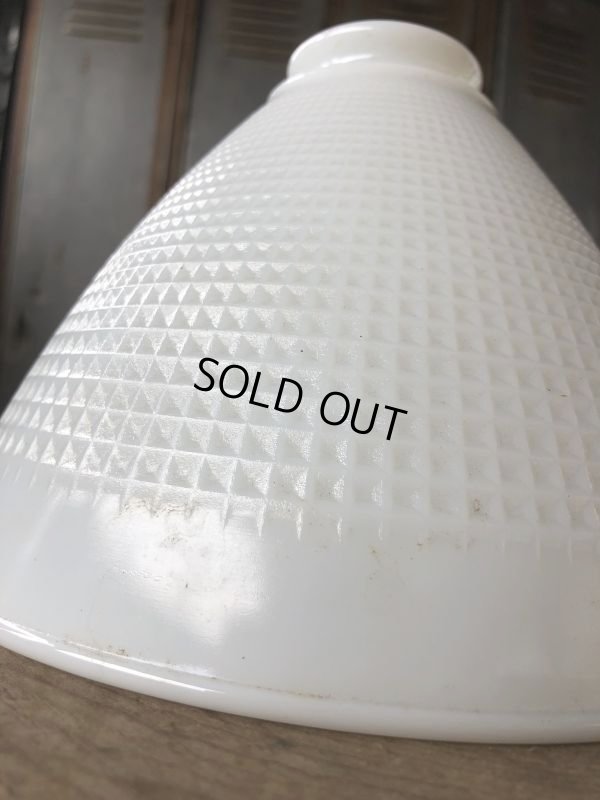 画像9: Vintage U.S.A White Milk Glass Lamp Shade Globe (B374)