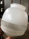 画像8: Vintage U.S.A White Milk Glass Lamp Shade Globe (B375)