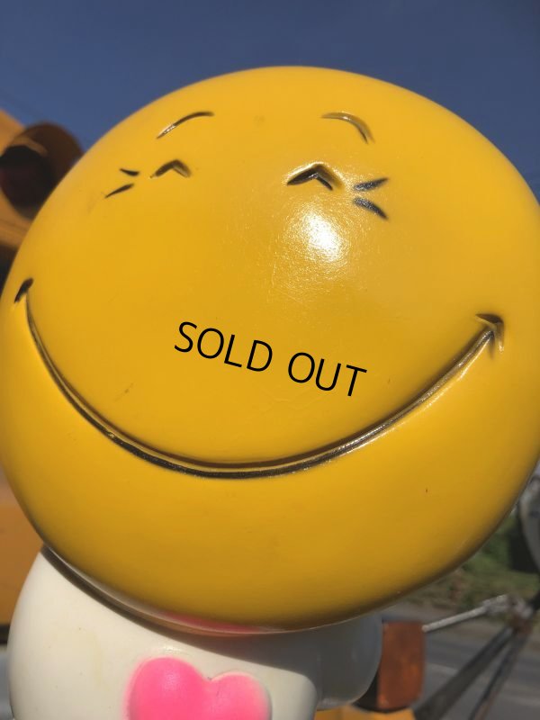 画像10: 70s Vintage Play Pal Smiley Face Plastic Coin Bank (B390) 