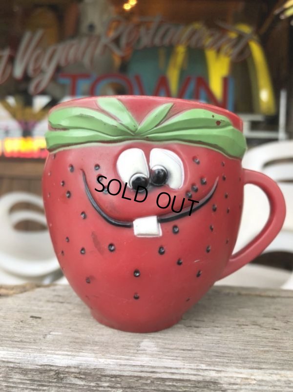 画像6: 60s Vintage Funny Face Mug  Freckle Face Strawberry (B445)