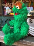 画像2: 70s Vintage Knickerbocker Sesame Street Oscar Plush Doll 40cm (B484) (2)