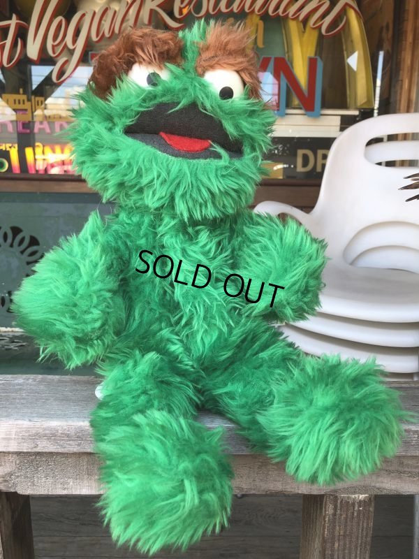 画像7: 70s Vintage Knickerbocker Sesame Street Oscar Plush Doll 45cm (B485)