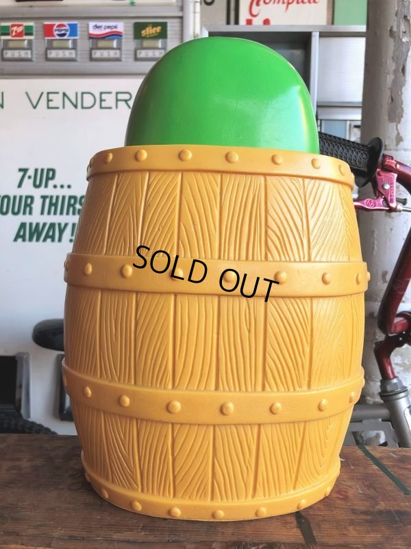 画像5: 70s Vintage Peek A Boo Barrel Coin Bank (B496)