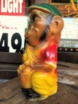 画像2: Vintage Carnival Chalkware Smoking Monkey Holding Bank (B566) (2)