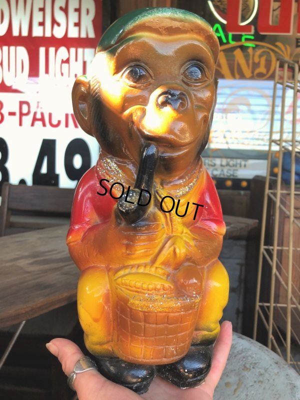 画像13: Vintage Carnival Chalkware Smoking Monkey Holding Bank (B566)