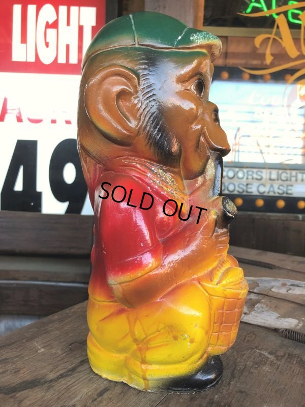 画像4: Vintage Carnival Chalkware Smoking Monkey Holding Bank (B566)