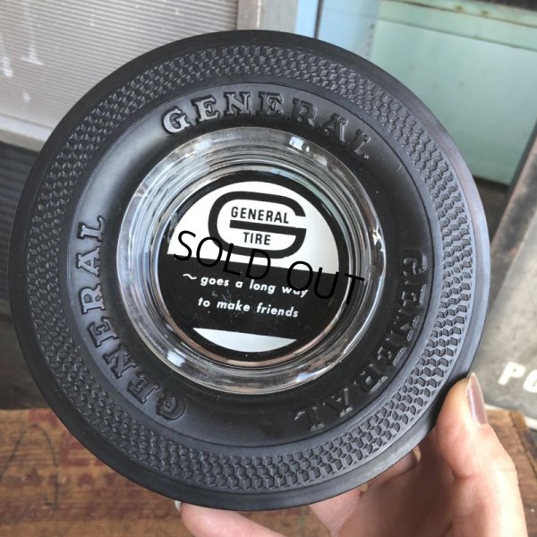画像1: Vintage Tire Ashtray General (B575)
