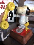 画像1: 70s Vintage Snoopy And Woodstock Rotary Dial Phone (B589) (1)