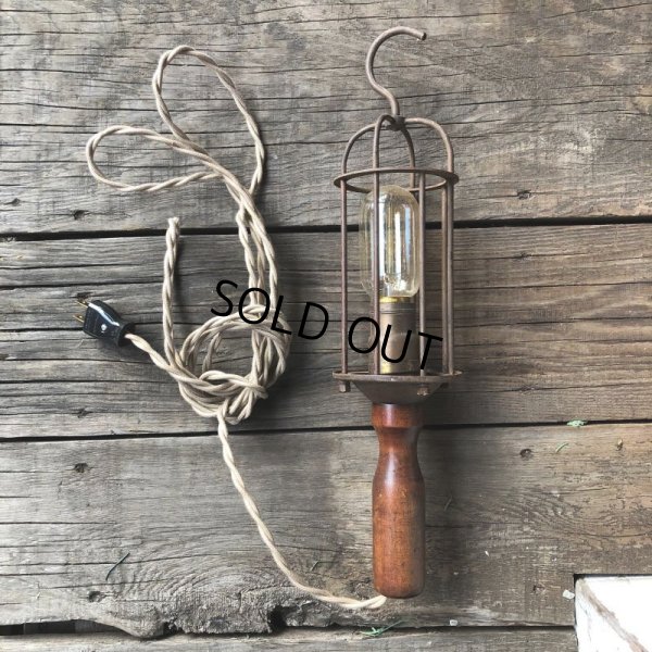 画像11: Vintage Industrial Wood Handle Trouble Hanging Light Lamp (B594)