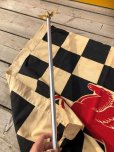 画像18: 50s Vintage Mobil Original Flying Red Hors Speedway Race Checkered Flag (B609)