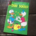 Vintage Comic Disney Daisy and Donald (B665)