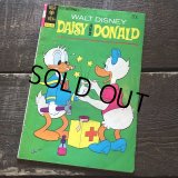 Vintage Comic Disney Daisy and Donald (B665)