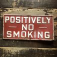 画像2: Vintage U.S.A POSITIVELY - NO - SMOKING Embossed Metal Sign (B686) (2)