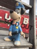 Vintage DELL Huckleberry Hound Police Rubber Vinyl Doll (B714)