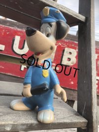 Vintage DELL Huckleberry Hound Police Rubber Vinyl Doll (B714)