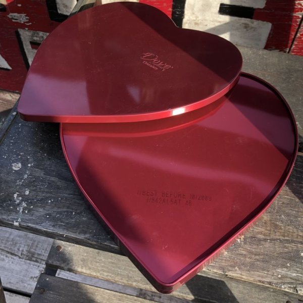 画像4: Vintage Dove Valentine Chocolates Candy Tin Can (B722)