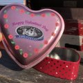 Vintage Hershey's Valentine Chocolates Candy Tin Can (B717)