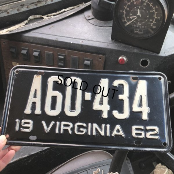 画像1: 60s Vintage American License Number Plate (B834)