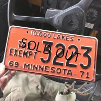 70s Vintage American License Number Plate (B825)