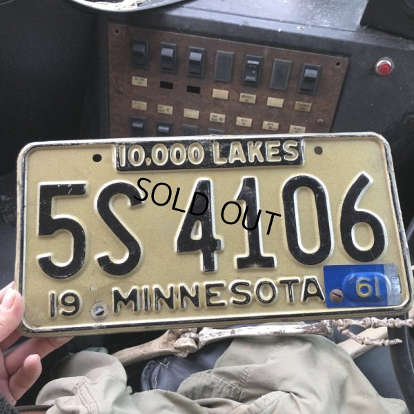 画像1: 60s Vintage American License Number Plate (B831)