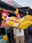 画像2: Vintage McDonald's Ronald Life Size Statue SETMAKERS 3-D Wall Sculpture (B941) (2)