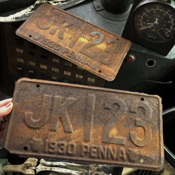 画像1: 30s Vintage American License Number Plate / 1930 PENNA JK 123 SET (B869)