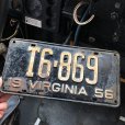 画像1: 50s Vintage American License Number Plate / 1956 VIRGINIA  T6-869 (B874) (1)