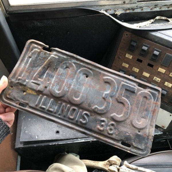 画像1: 30s Vintage American License Number Plate / 1938 ILLINOIS 1400 350 (B882)