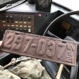 画像1: 20s Vintage American License Number Plate / 1921 W-5 297-037 (B861) (1)