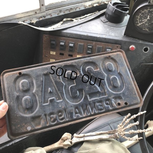 画像2: 30s Vintage American License Number Plate / 1931 PENNA 823 A (B870)