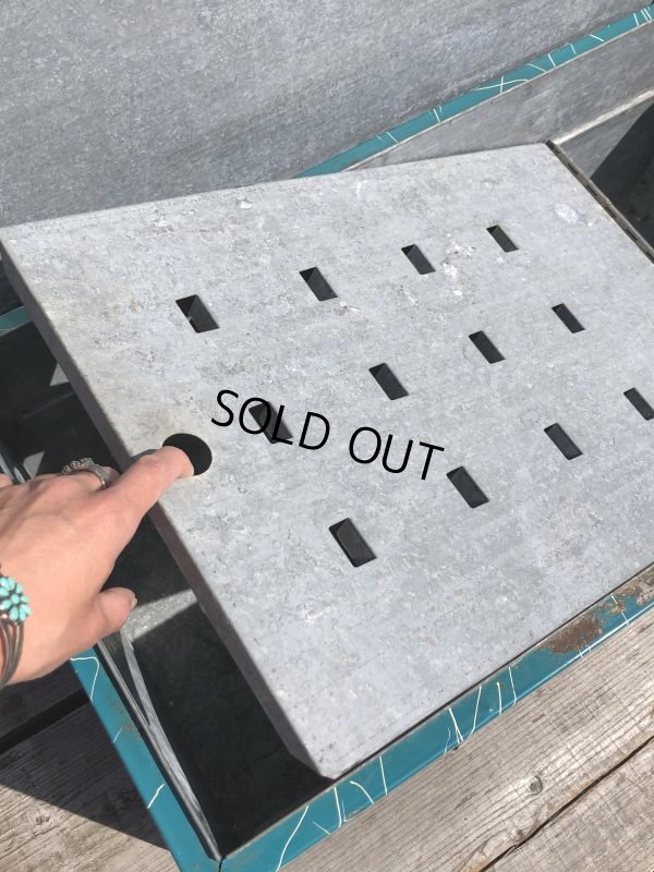 画像7: 50s Vintage KAMP KOLD Aluminum Camping Cooler Box (B993)