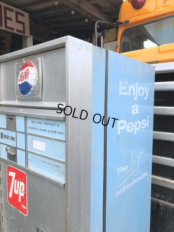 画像13: 50s Vintage Pepsi Vendorlator VF56D-SA Soda Vending Machine Works!! (B998)